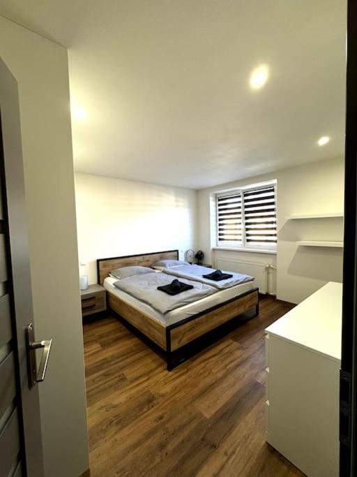 Modern Apartment In City Centre Banska Bystrica Luaran gambar